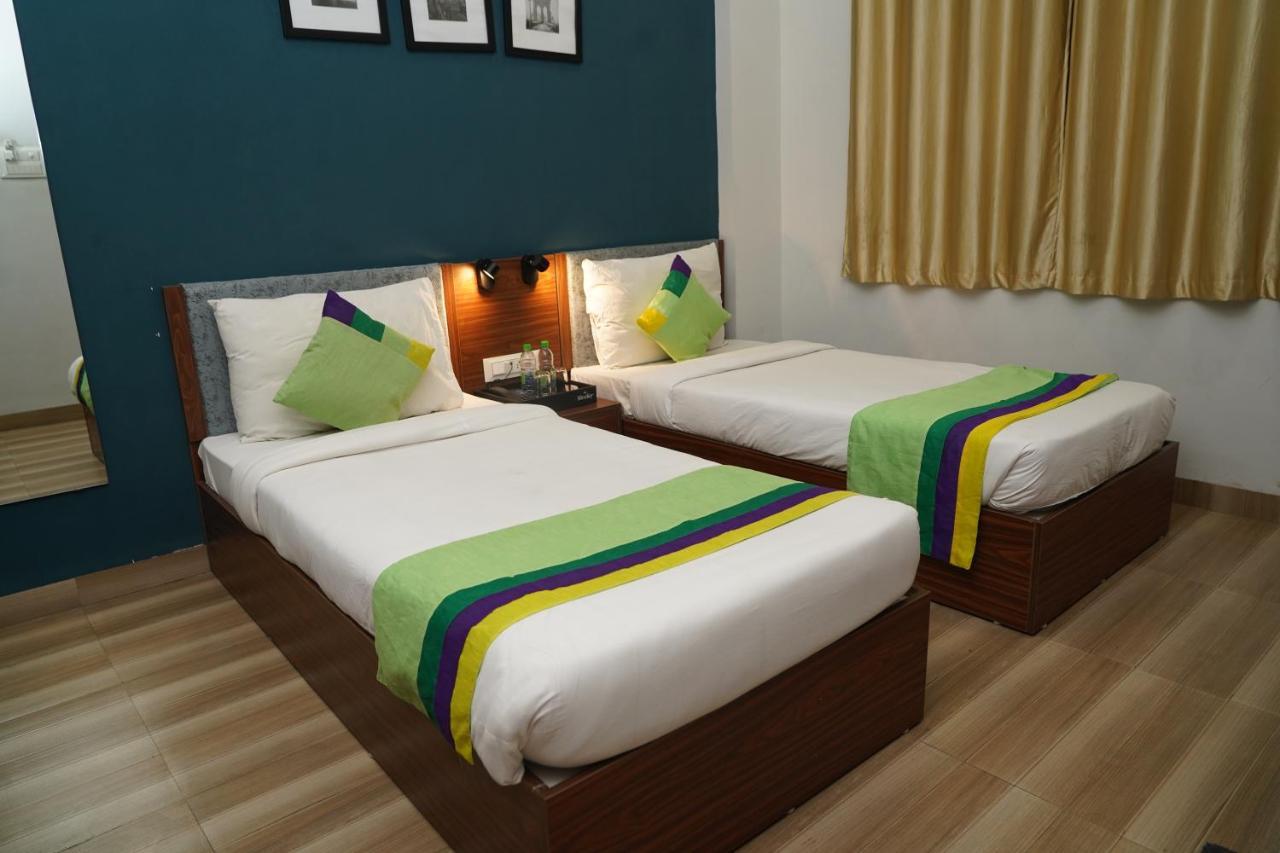 Hotel Ballfin Indore Indaur Kültér fotó