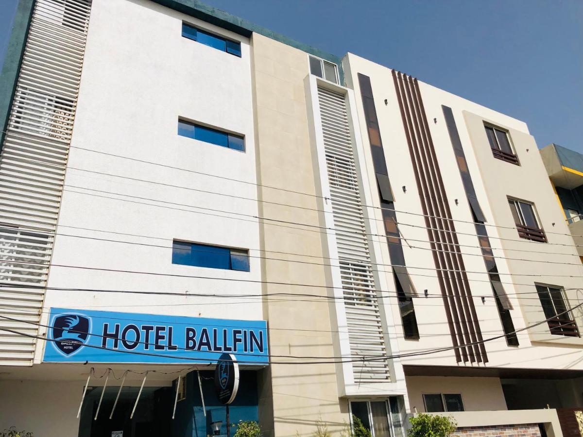 Hotel Ballfin Indore Indaur Kültér fotó
