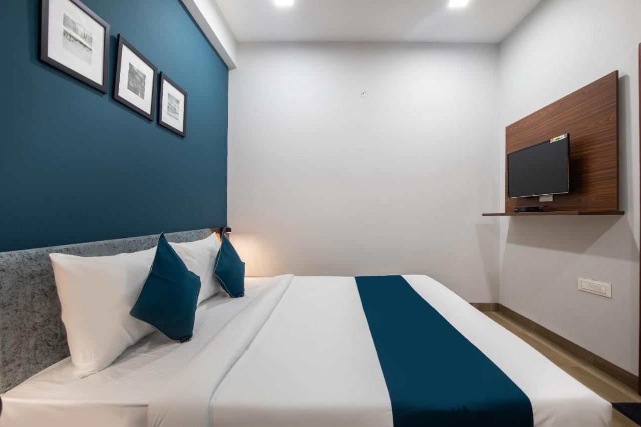 Hotel Ballfin Indore Indaur Kültér fotó